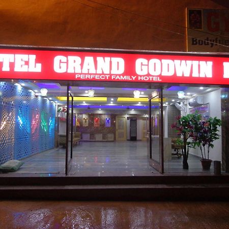 Grand Godwin Inn Samalkha Exterior photo